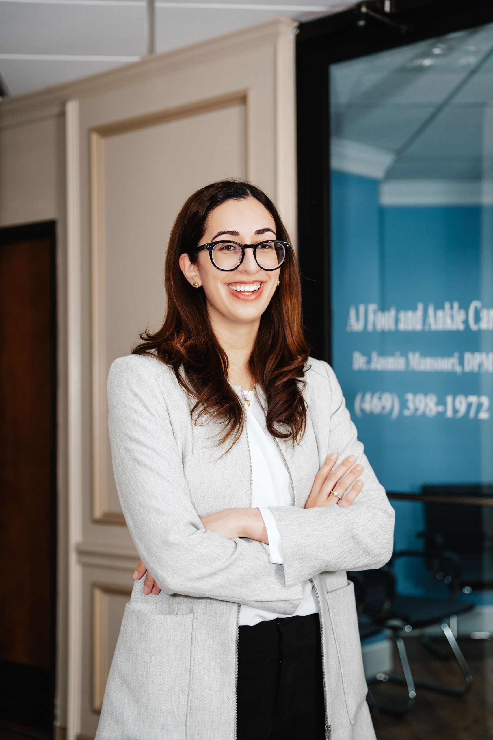 Dr. Jasmin Mansoori Headshots